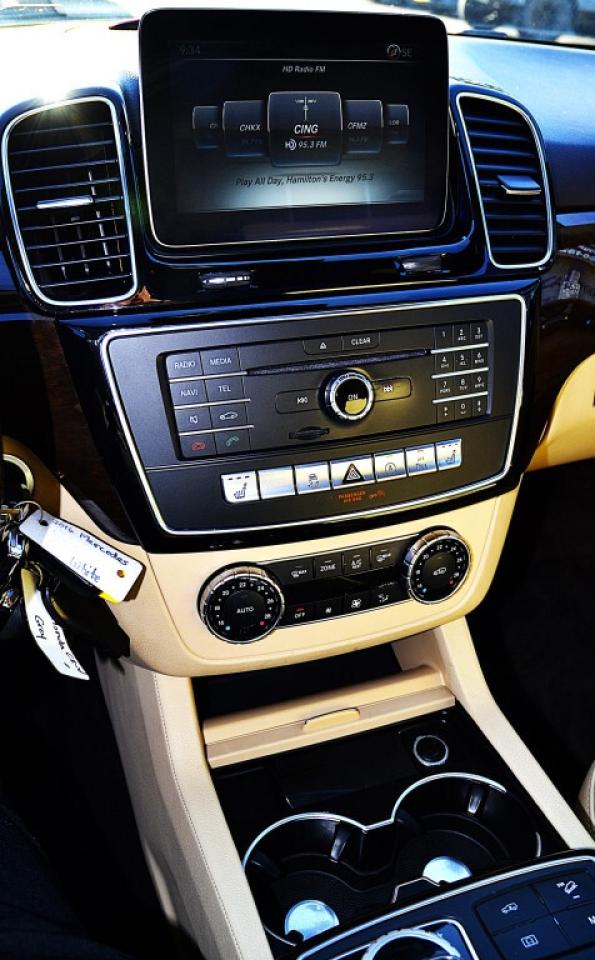 2016 Mercedes-Benz GLE350 GL350d 4dr All-wheel Drive 4MATIC Sport Utility Au Photo