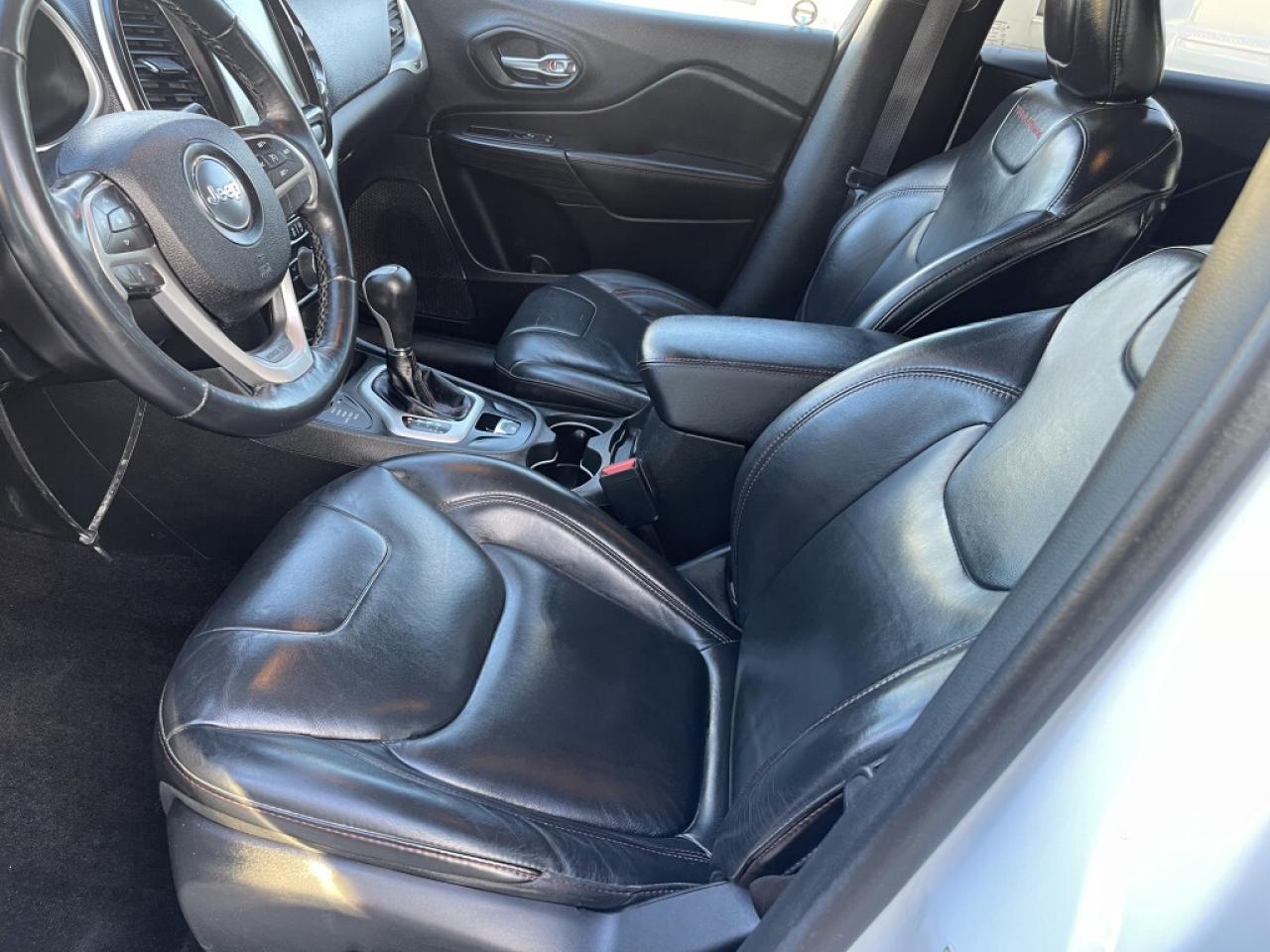 2015 Jeep Cherokee 4WD 4dr Trailhawk Photo