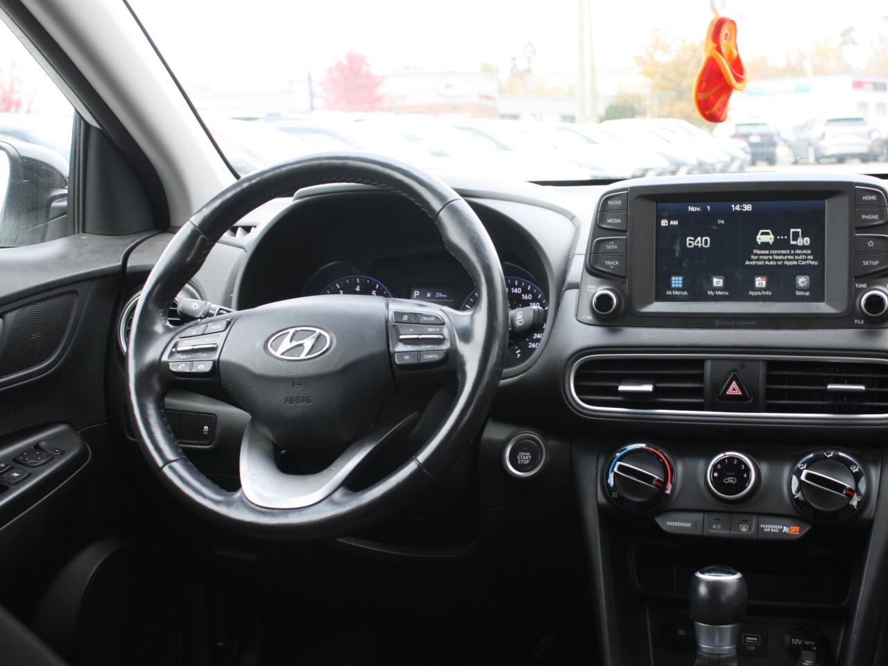 2021 Hyundai KONA 1.6T Trend AWD w-Two-Tone Roof Photo