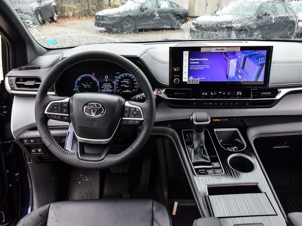 2025 Toyota Sienna XSE Photo