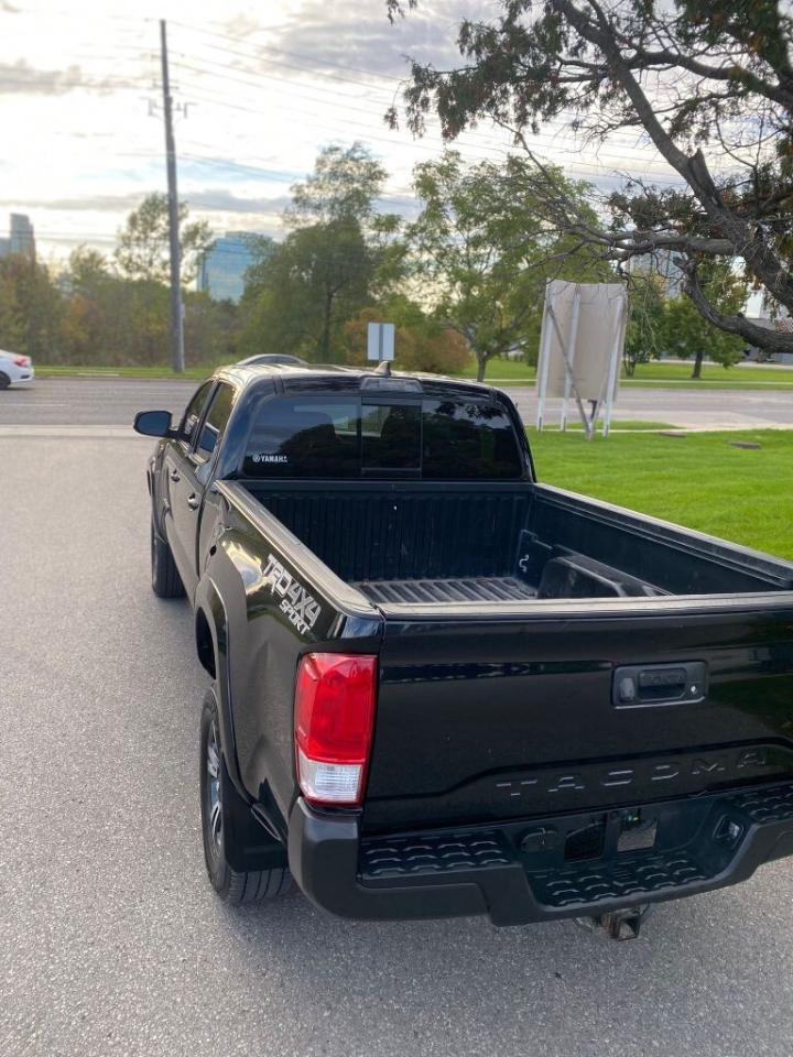 2019 Toyota Tacoma V6 4X4 Photo