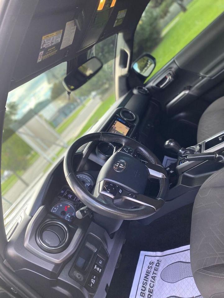 2019 Toyota Tacoma V6 4X4 Photo