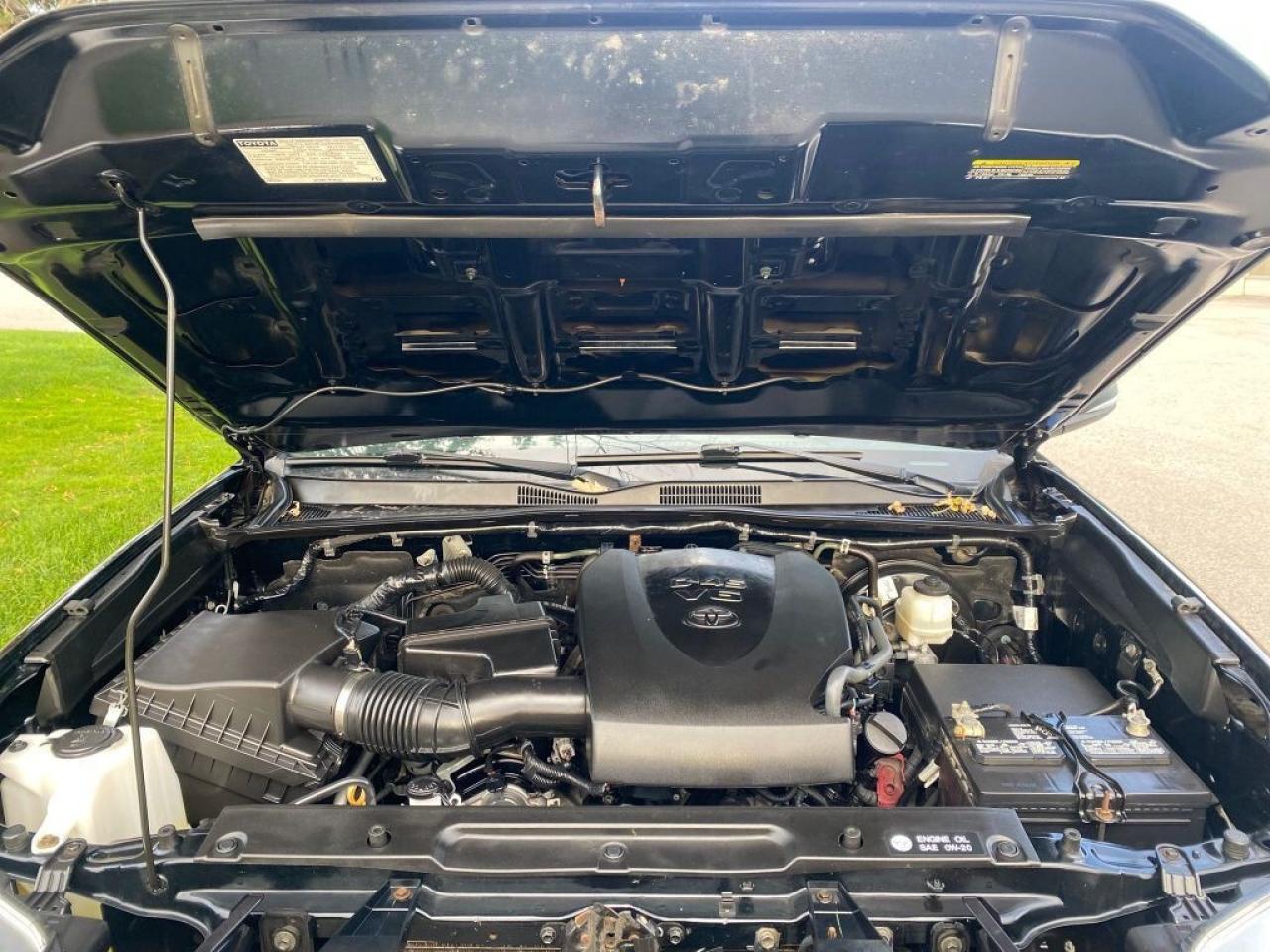 2019 Toyota Tacoma V6 4X4 Photo