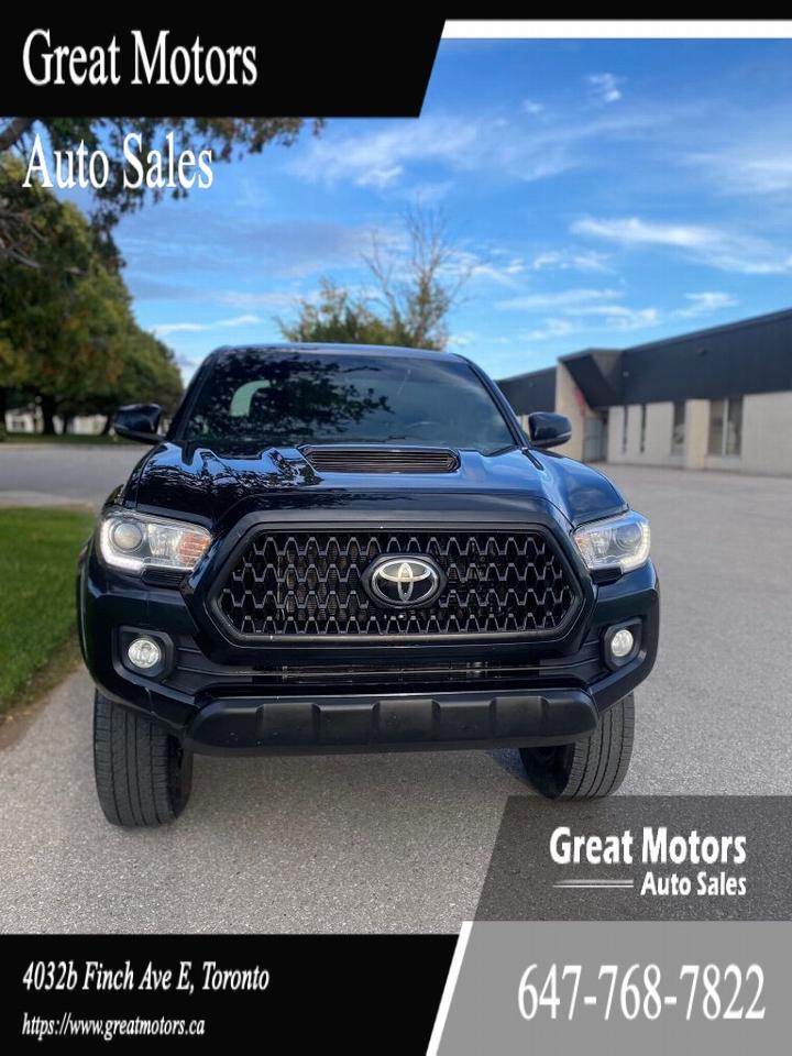 2019 Toyota Tacoma V6 4X4 Photo0