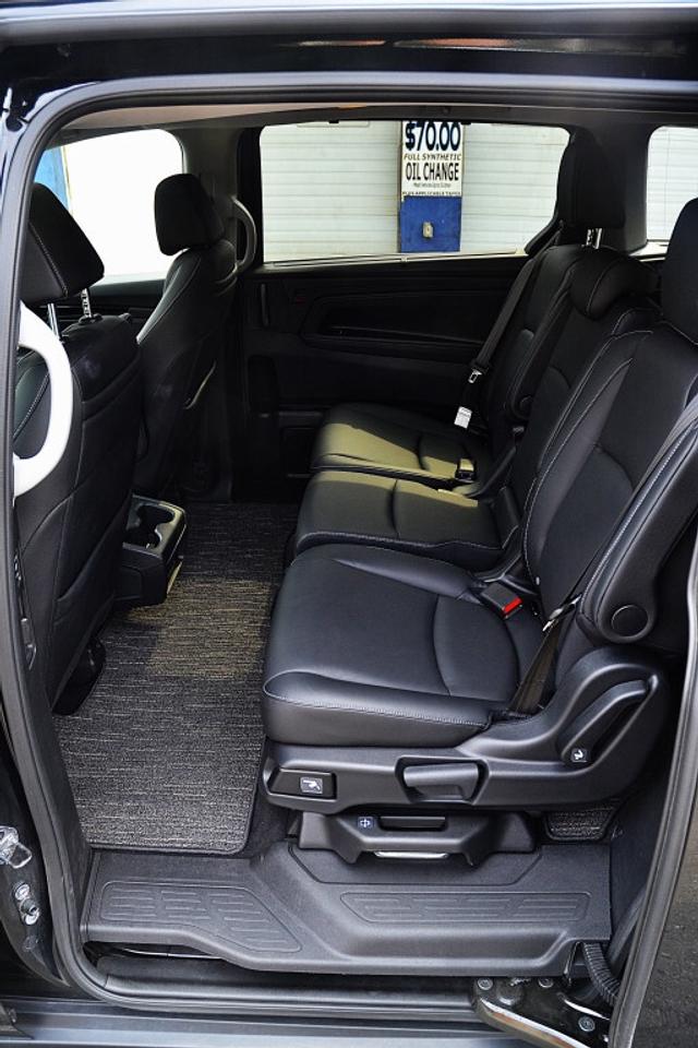 2024 Honda Odyssey EX L Passenger Van Automatic Photo