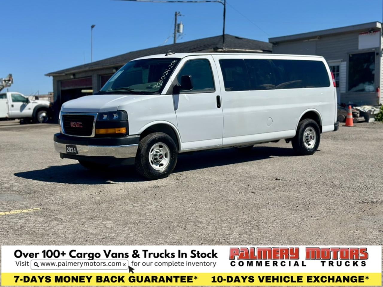 2024 GMC Savana Passenger 3500 LT 15 PASSENGER 155" WB Photo4