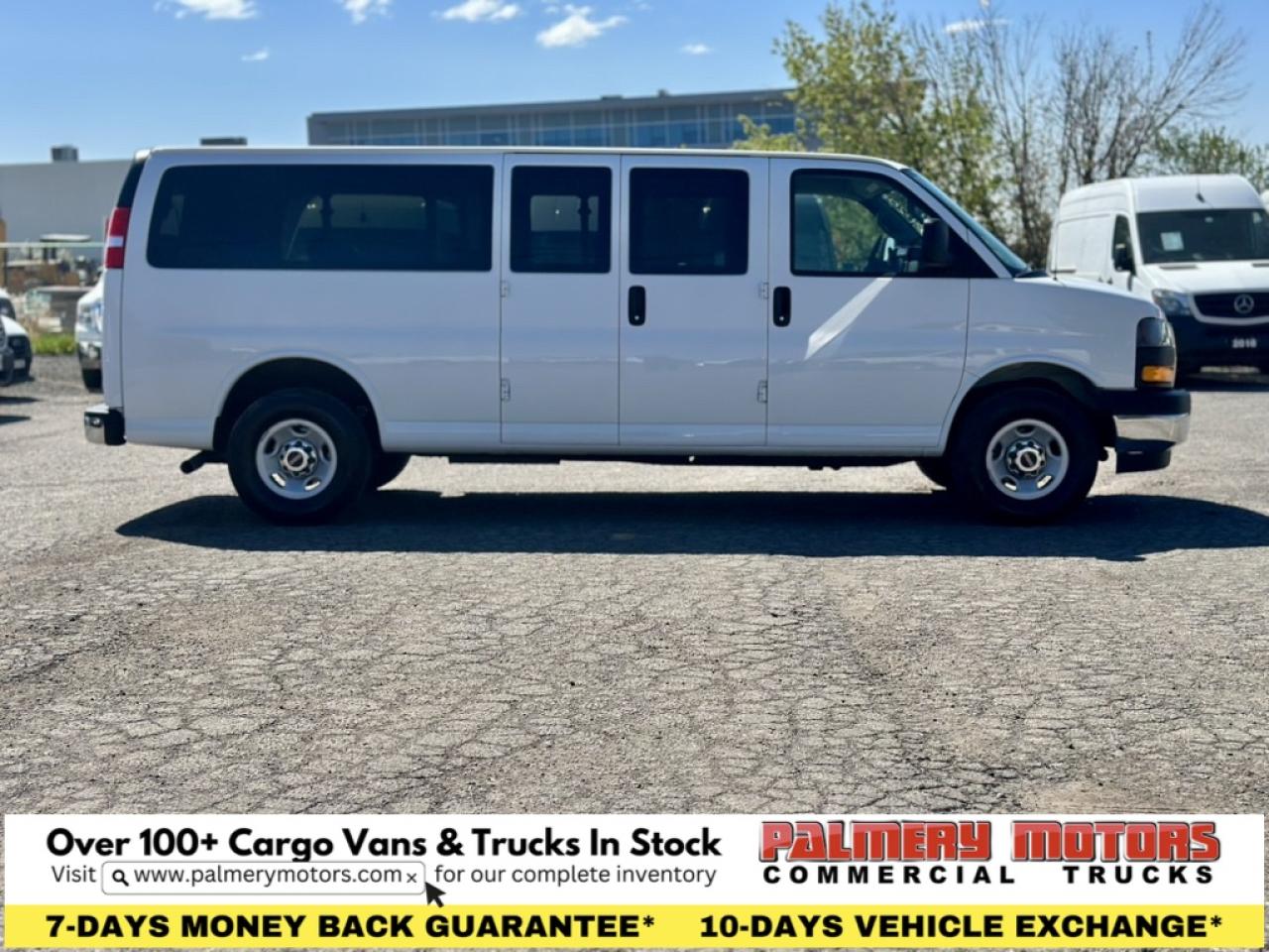 2024 GMC Savana Passenger 3500 LT 15 PASSENGER 155" WB Photo