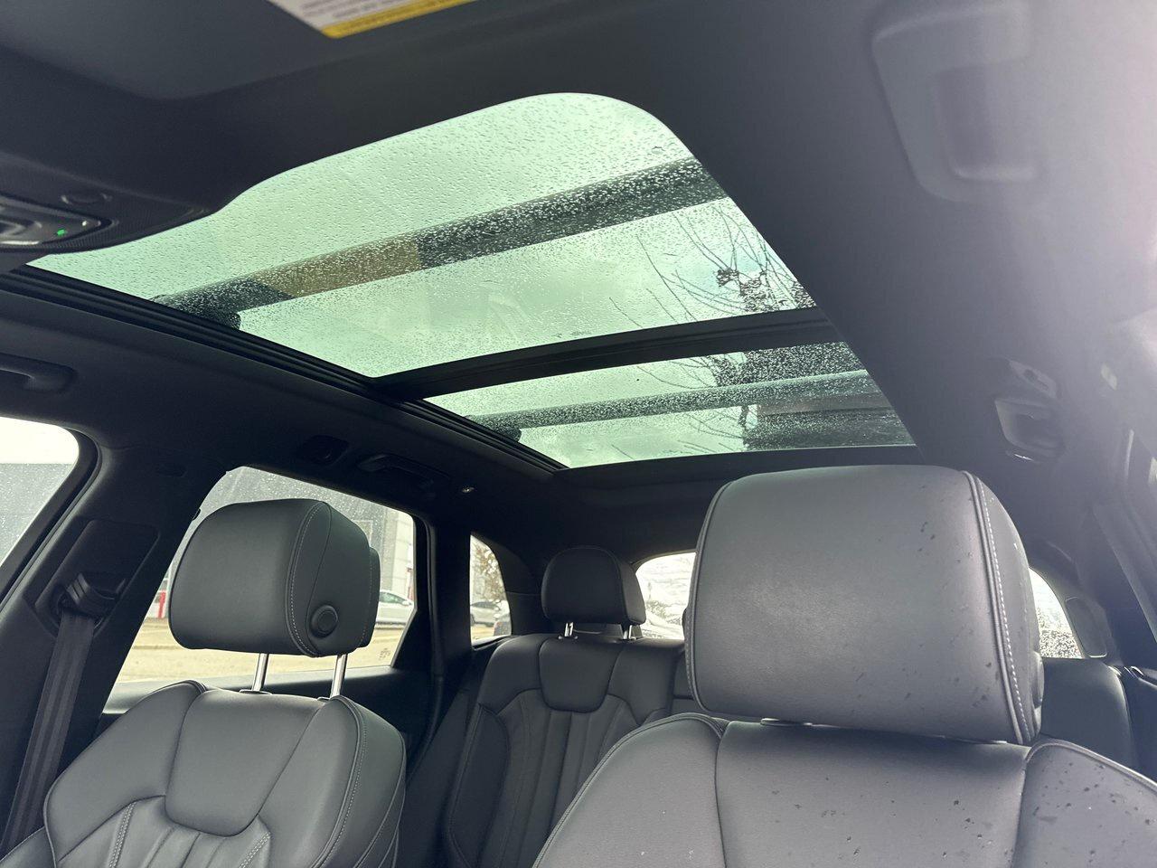 2023 Audi Q5 45 2.0T Technik   One Owner Accident-Free Photo