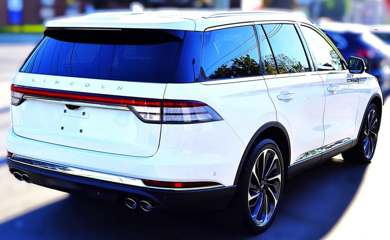 2023 Lincoln Aviator Reserve 4dr All-Wheel Drive Automatic Photo