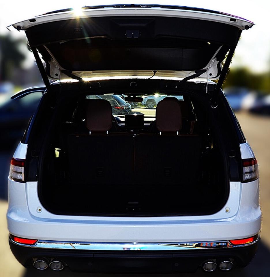 2023 Lincoln Aviator Reserve 4dr All-Wheel Drive Automatic Photo