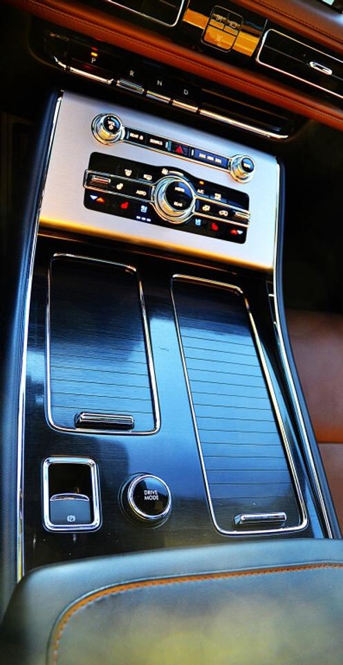 2023 Lincoln Aviator Reserve 4dr All-Wheel Drive Automatic Photo