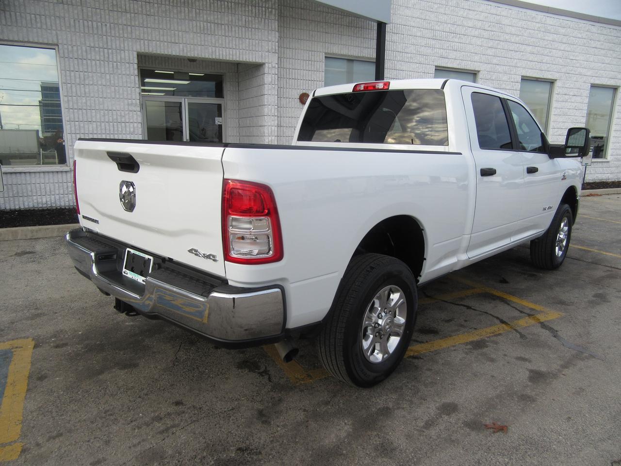 2024 RAM 2500 HD DIESEL CREW CAB 4X4 BIG HORN PKG / SHORT BOX Photo