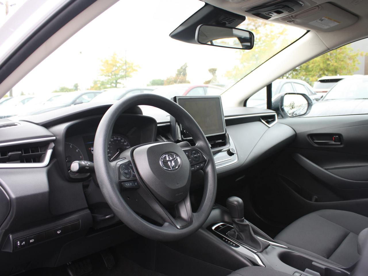 2023 Toyota Corolla LE / Heated Seats / Backup Camera / Bluetooth Photo