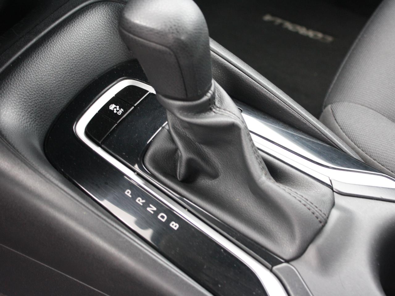 2023 Toyota Corolla LE / Heated Seats / Backup Camera / Bluetooth Photo