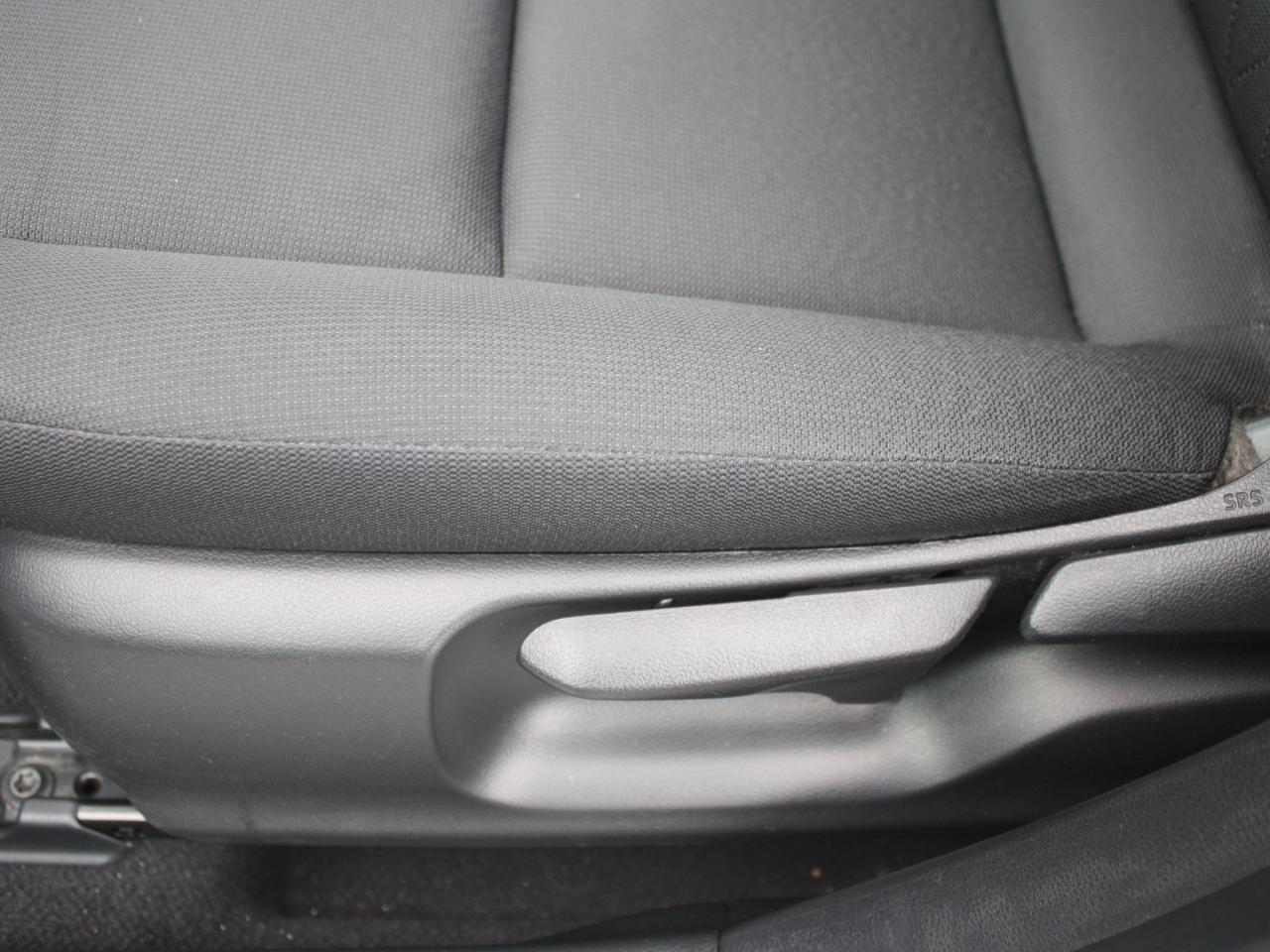 2023 Toyota Corolla LE / Heated Seats / Backup Camera / Bluetooth Photo