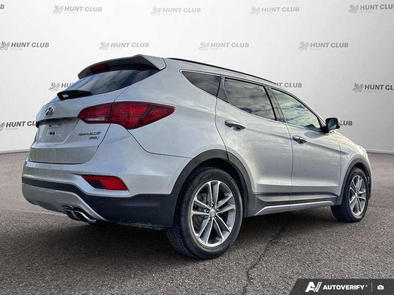 2017 Hyundai Santa Fe Sport Limited Photo