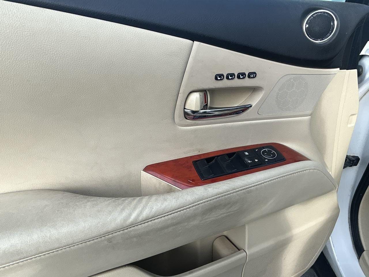 2010 Lexus RX 350 6A   Accident-Free Photo