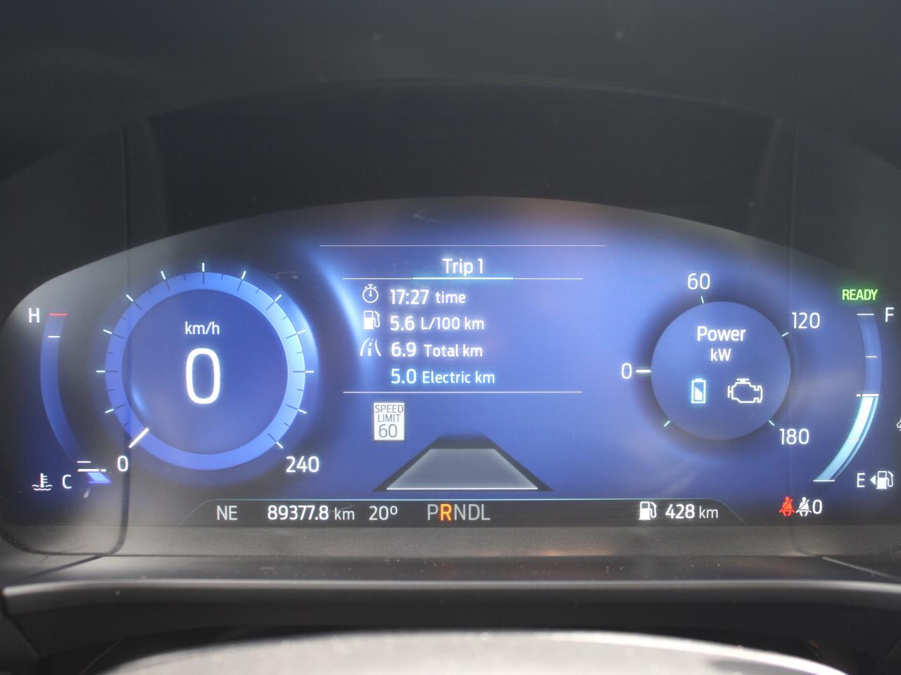 2021 Ford Escape Titanium Hybrid AWD / Leather / Heated Seats / Nav Photo