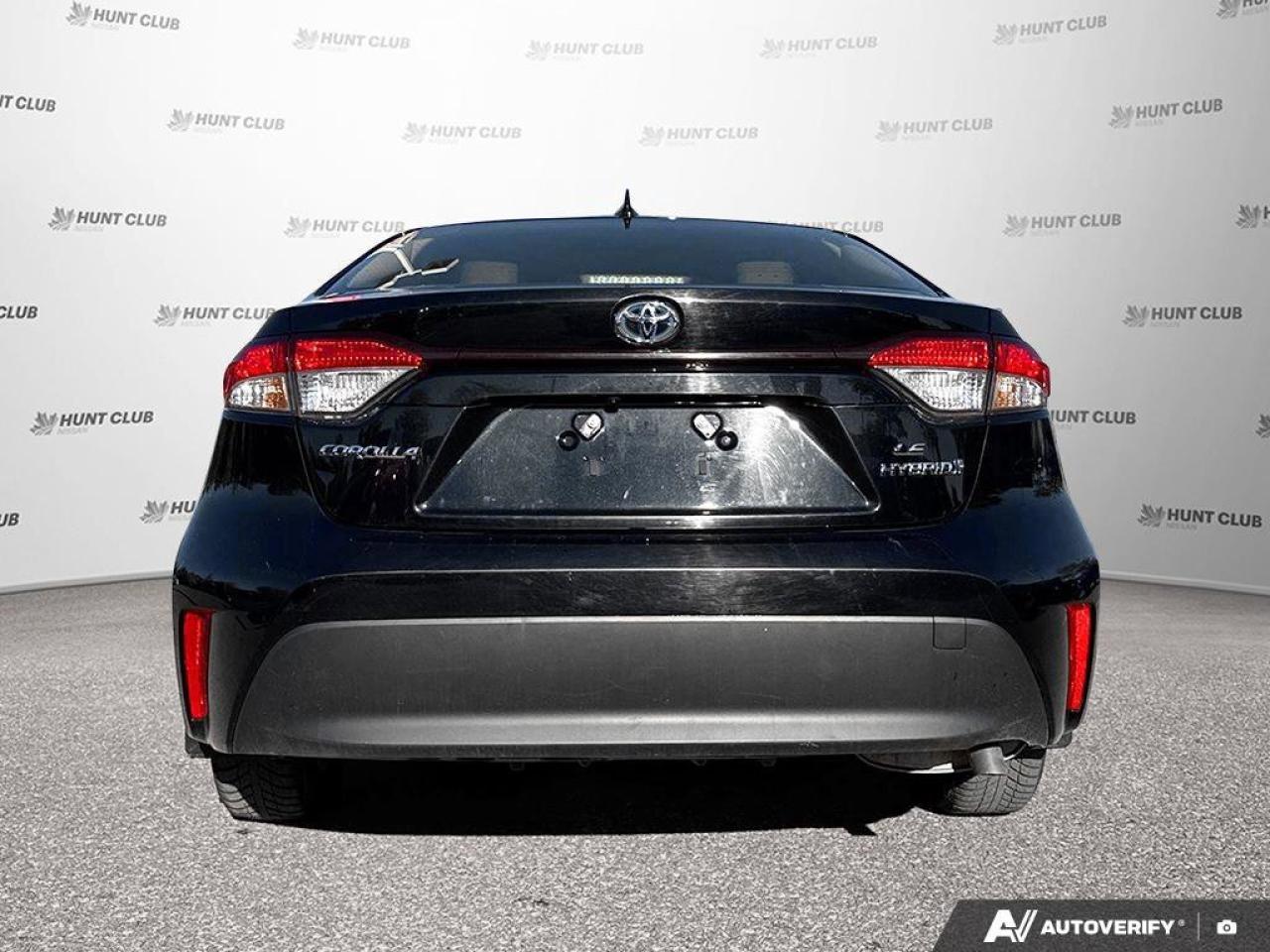 2023 Toyota Corolla Hybrid LE Photo