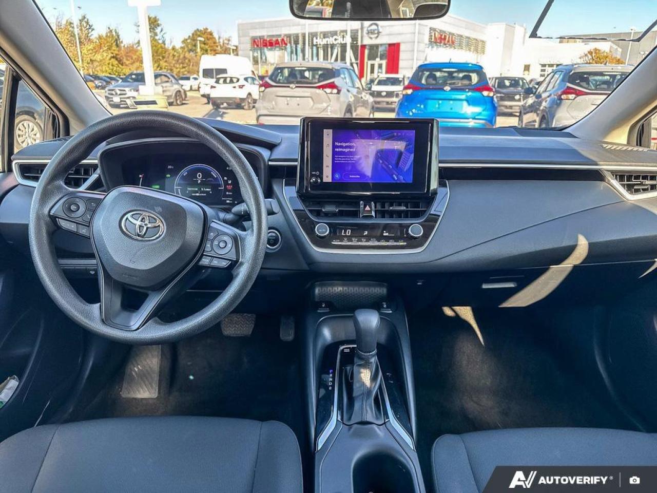 2023 Toyota Corolla Hybrid LE Photo