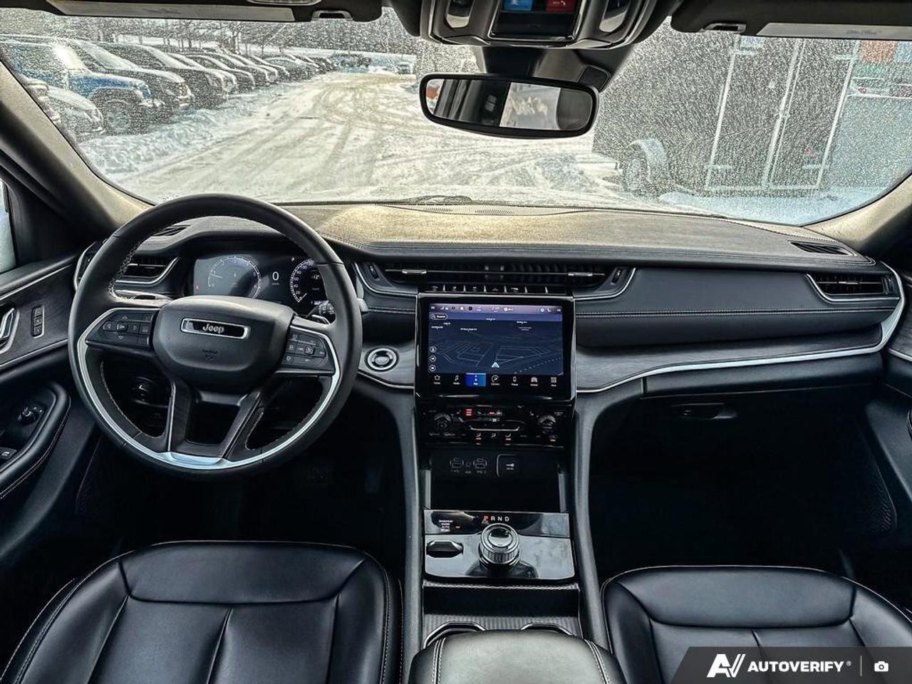 2024 Jeep Grand Cherokee L Limited Photo