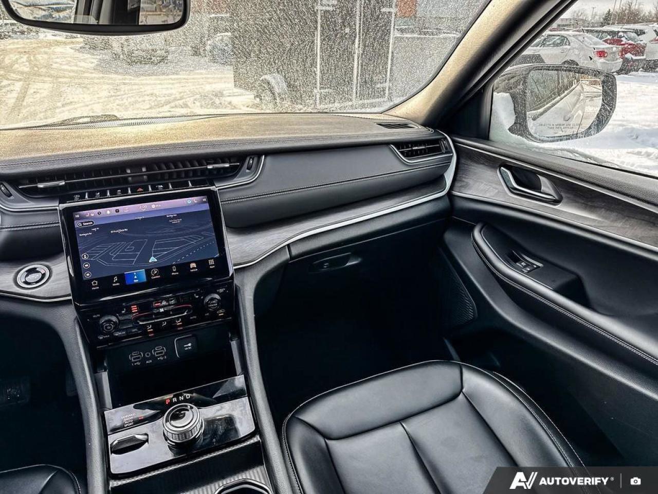 2024 Jeep Grand Cherokee L Limited Photo