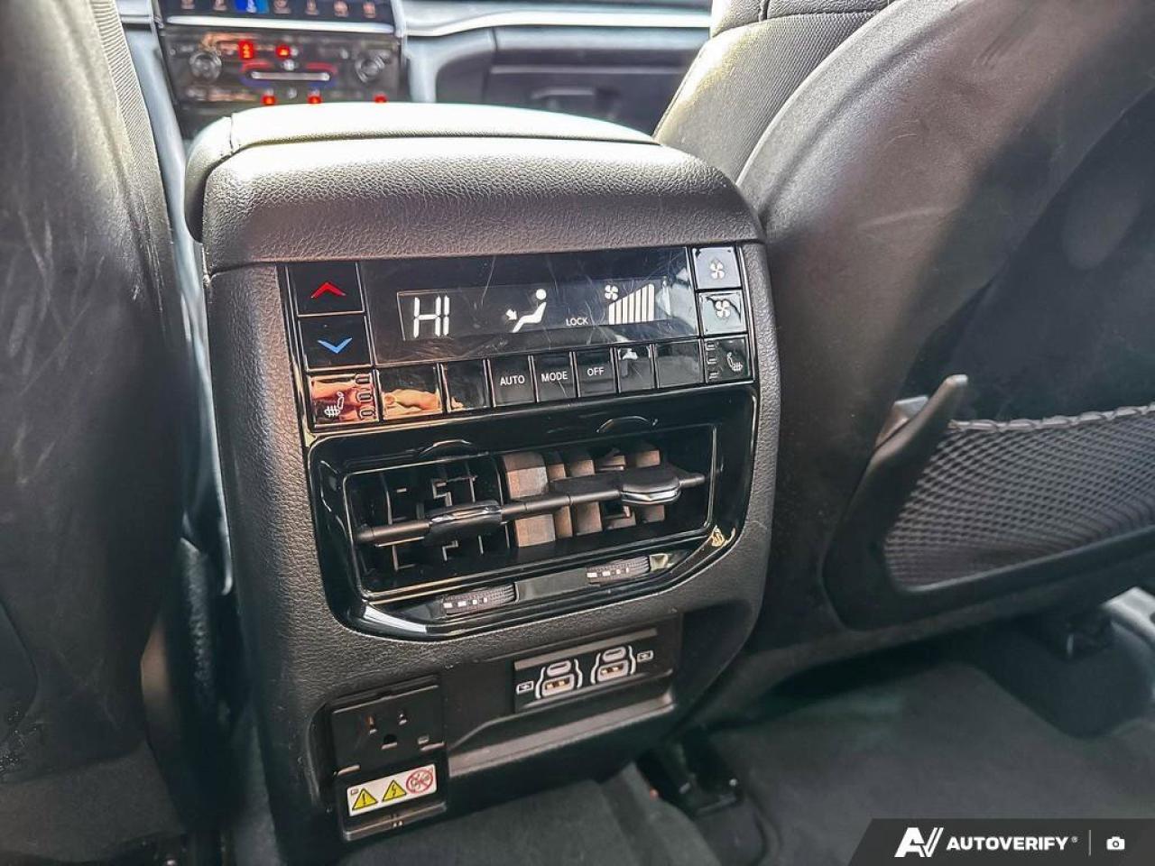 2024 Jeep Grand Cherokee L Limited Photo