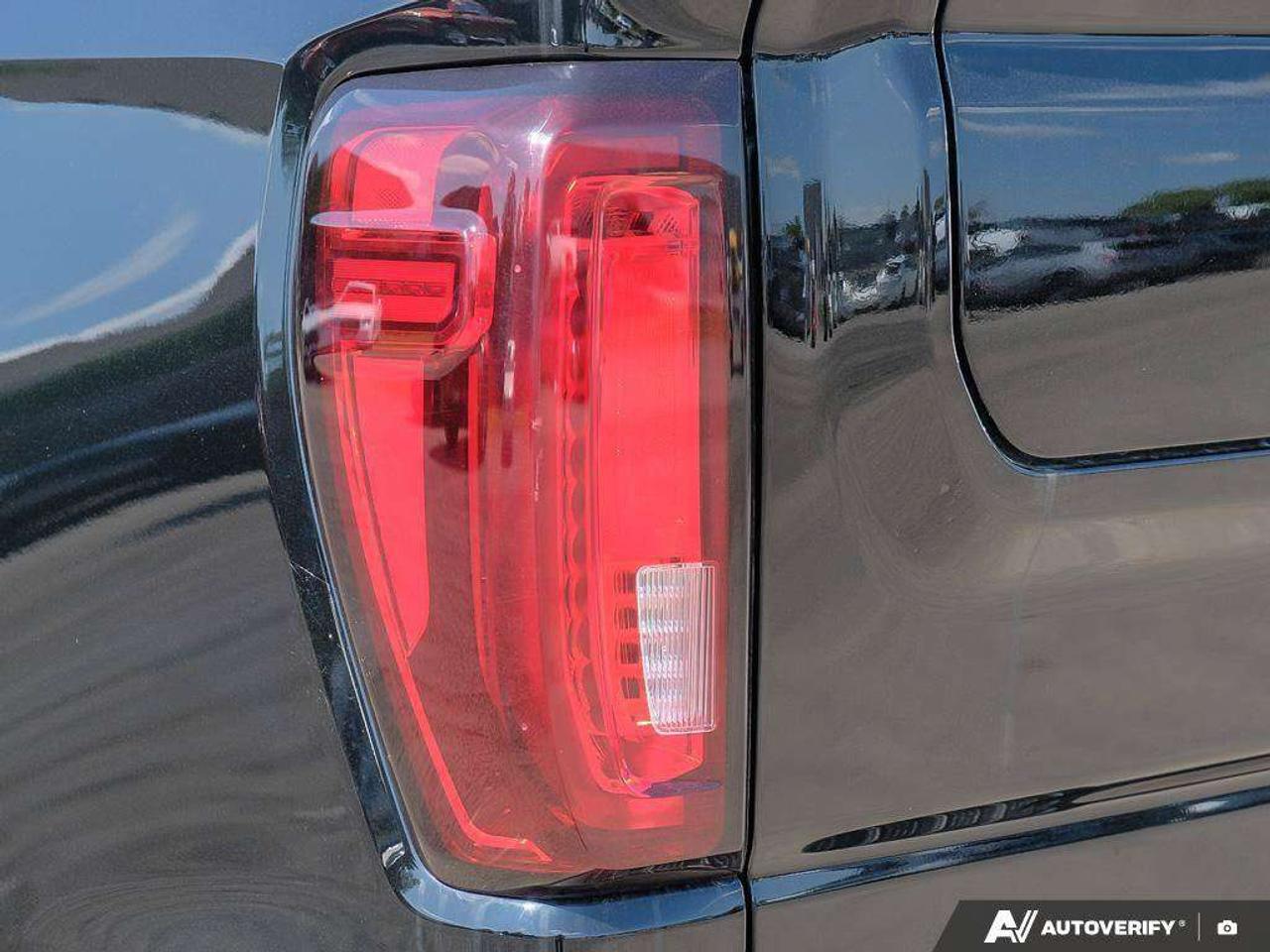 2025 GMC Sierra 1500 DENALI RESERVE, DURAMAX, NAV, ROOF, 1-OWNER! Photo
