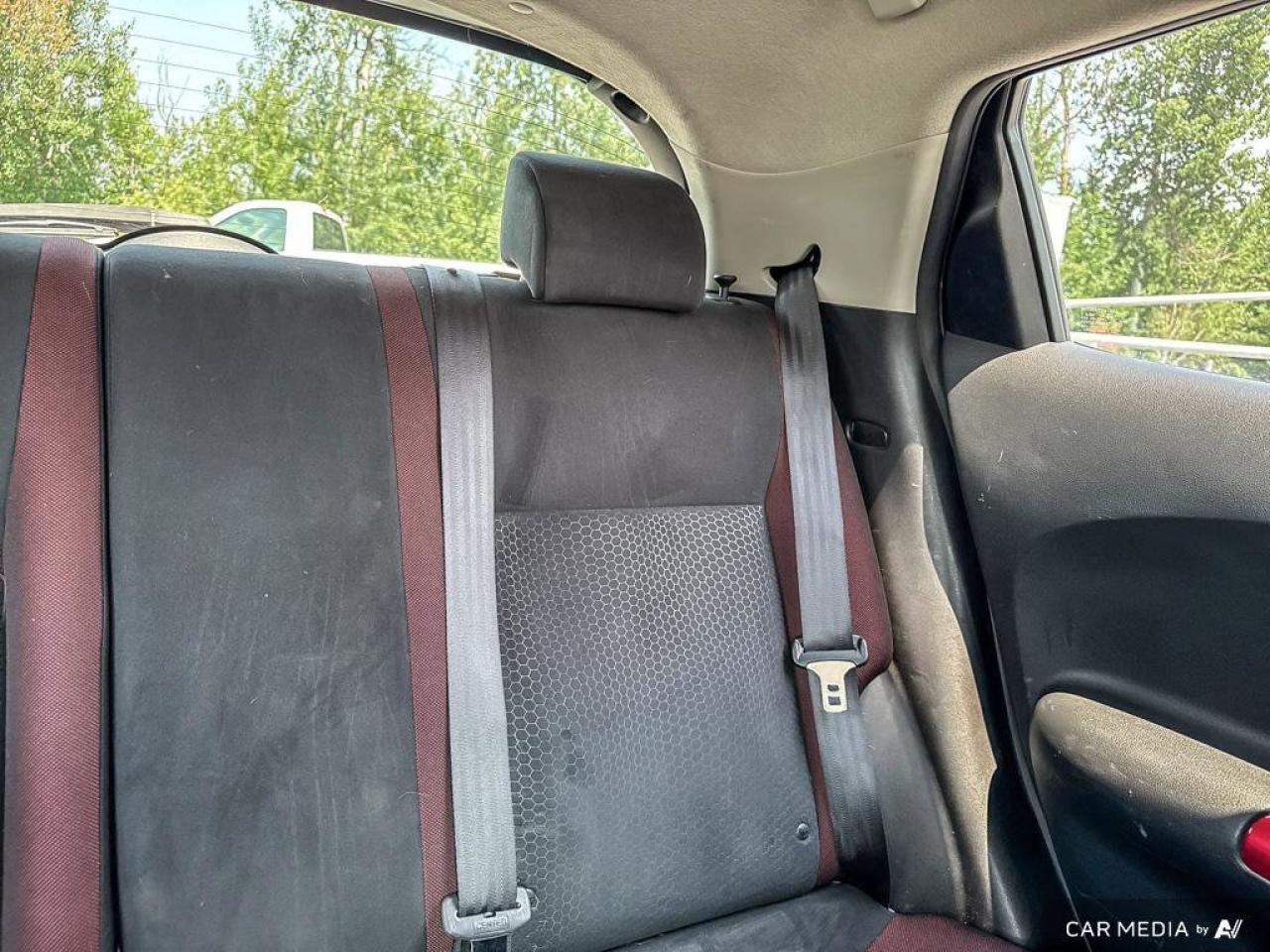 2016 Nissan Juke SV Photo