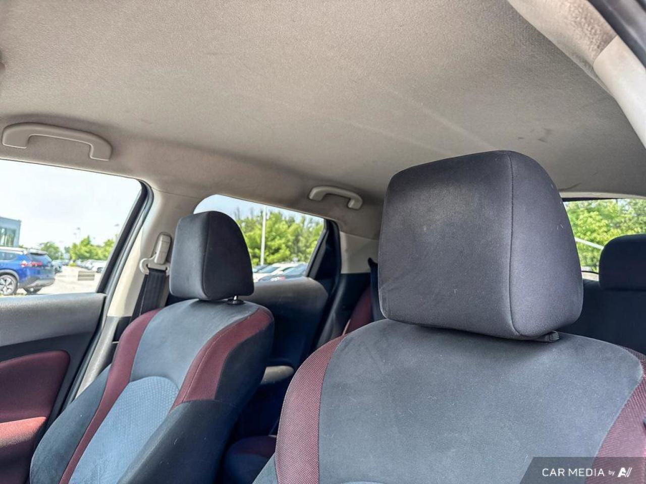 2016 Nissan Juke SV Photo