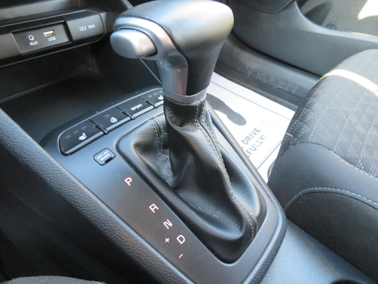 2020 Kia Rio 5-door LX Photo