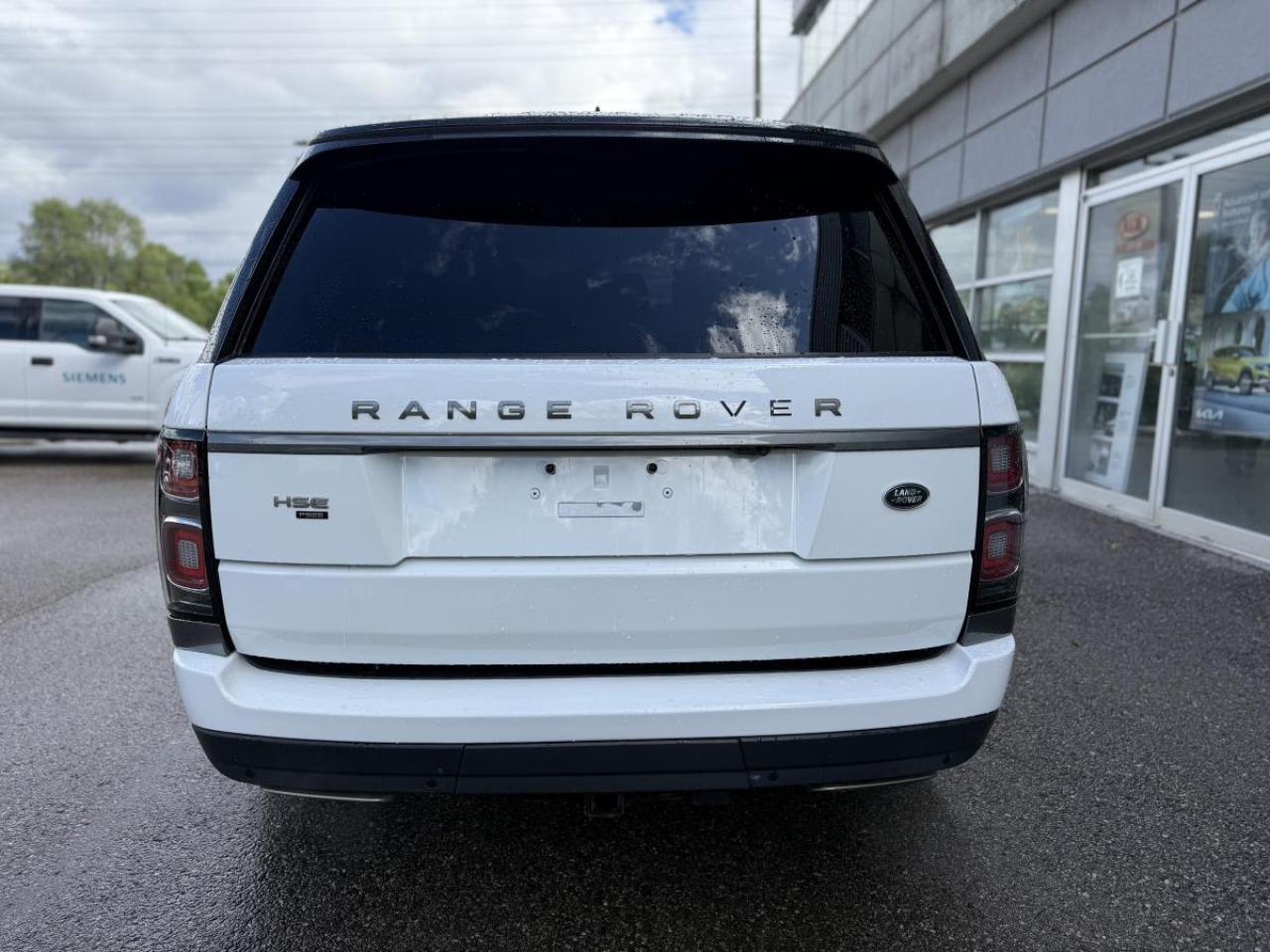 2020 Land Rover Range Rover HSE Photo3