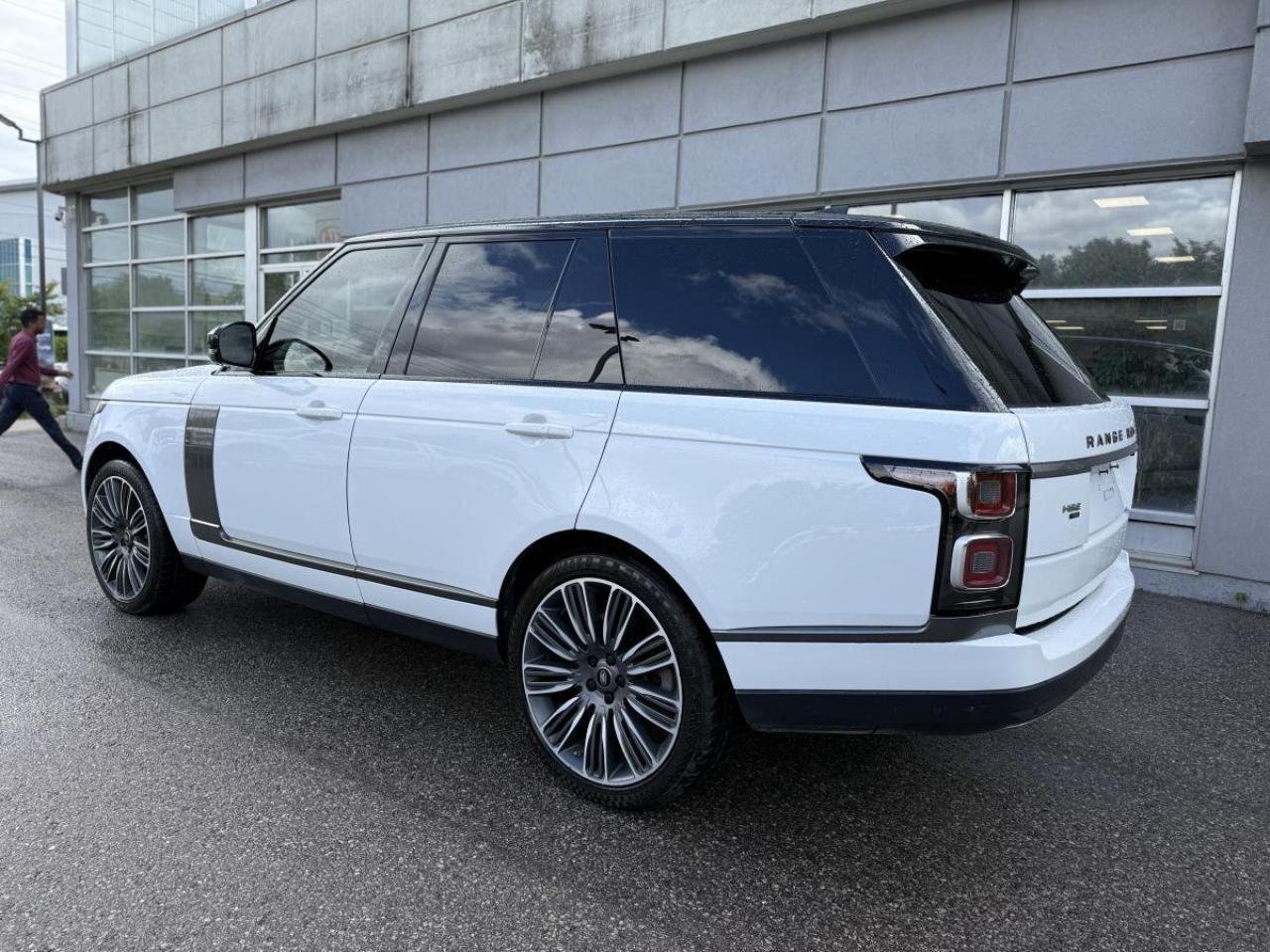 2020 Land Rover Range Rover HSE Photo