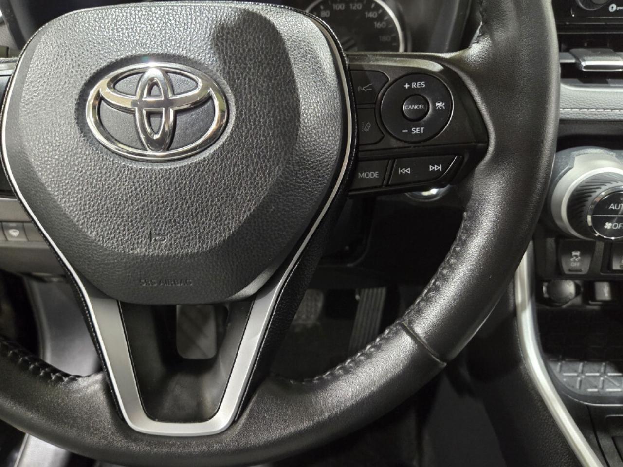 2020 Toyota RAV4 XLE 4dr All-wheel Drive Automatic Photo