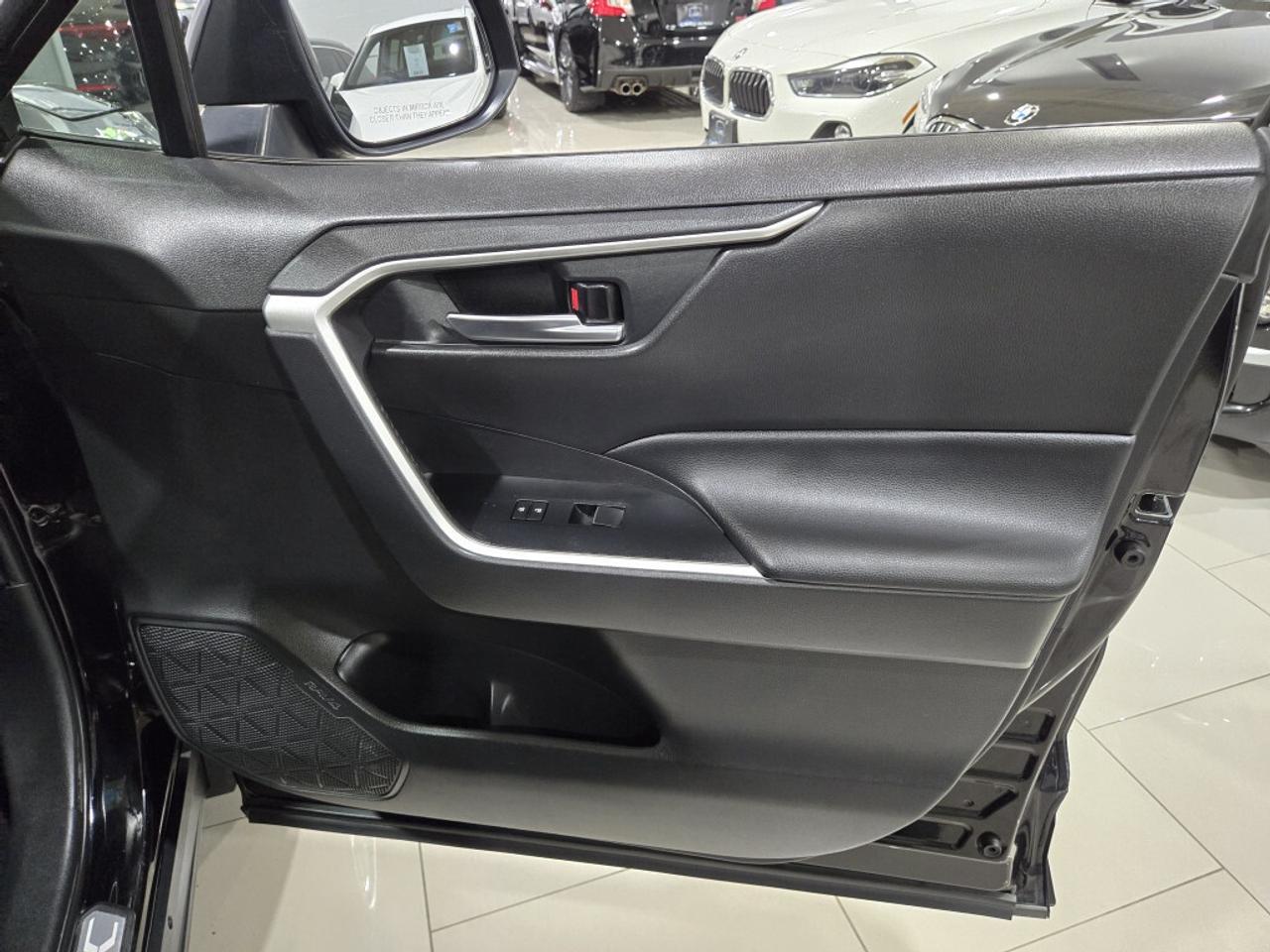 2020 Toyota RAV4 XLE 4dr All-wheel Drive Automatic Photo