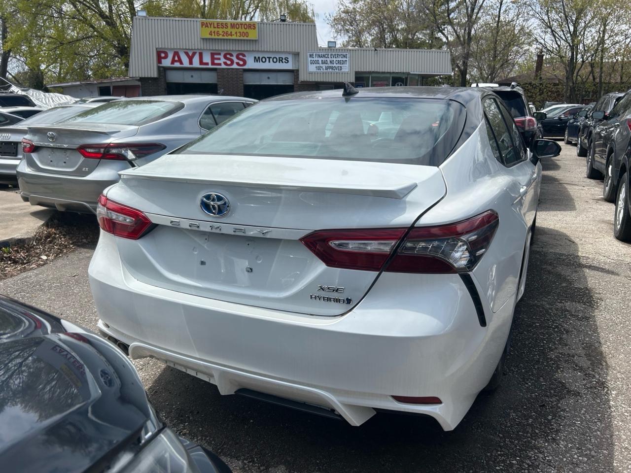 2022 Toyota Camry Hybrid XSE Auto Photo