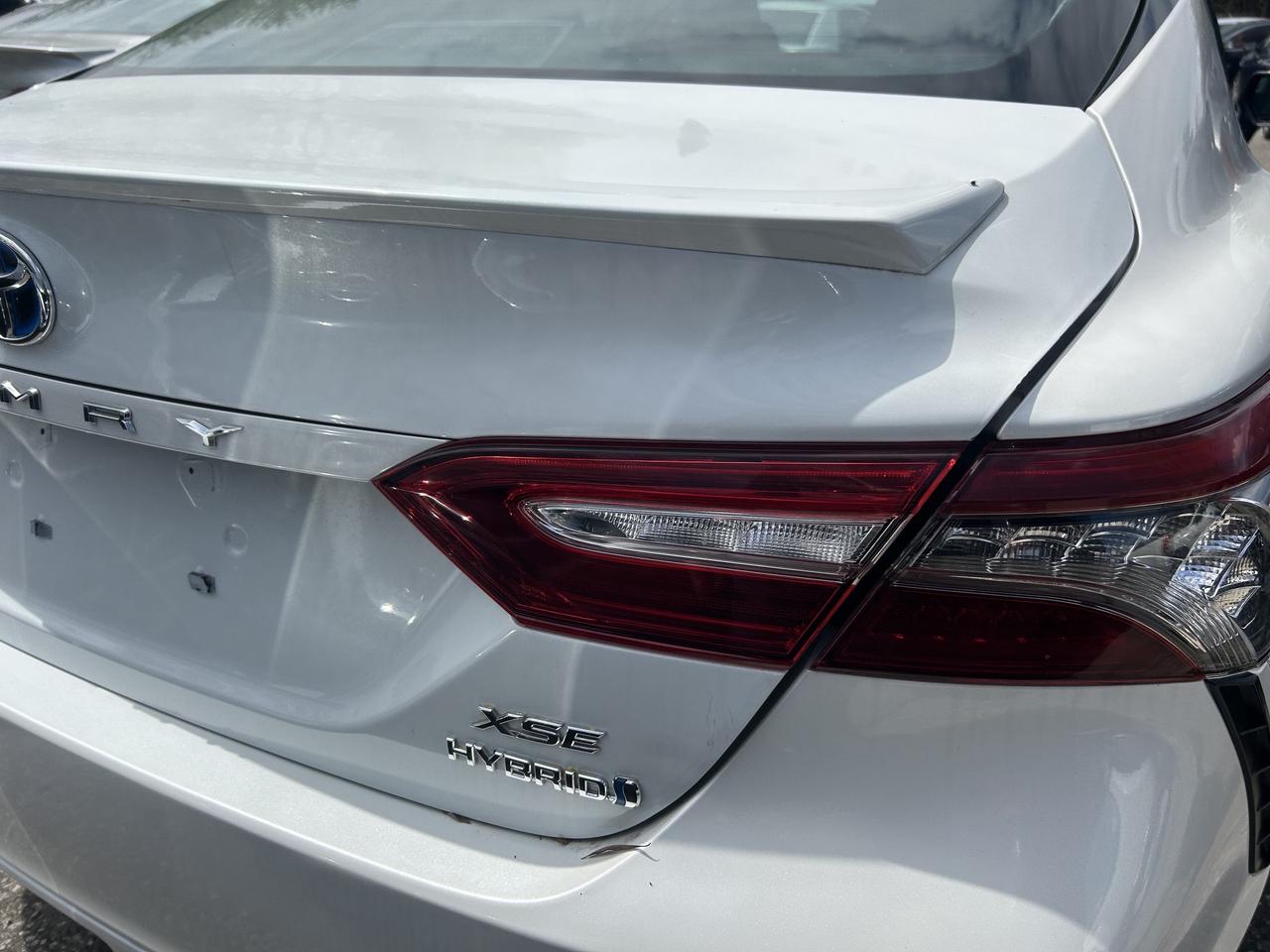 2022 Toyota Camry Hybrid XSE Auto Photo