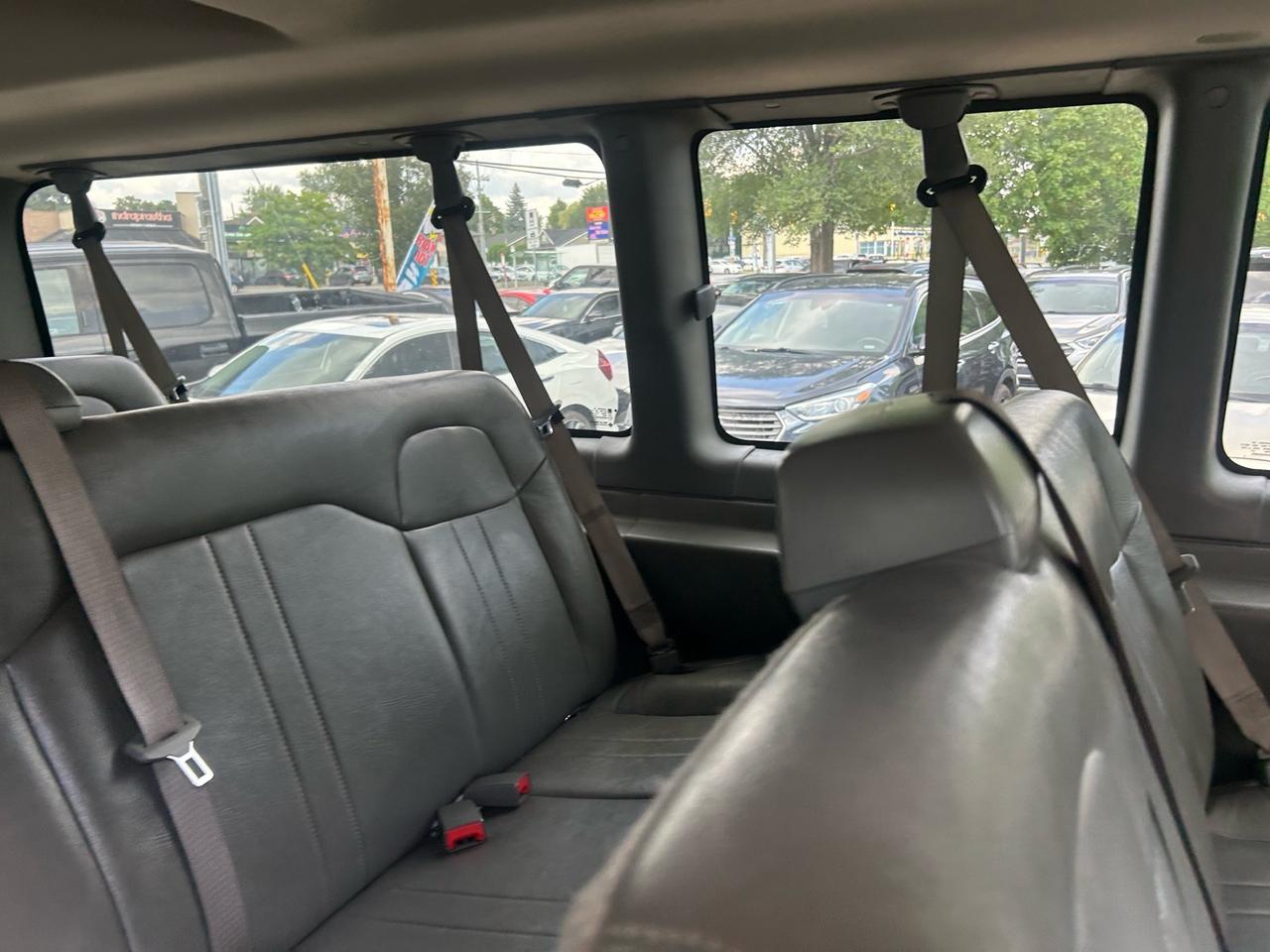 2022 Chevrolet Express Passenger RWD 3500 155 LS Photo