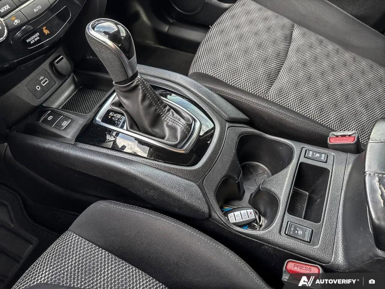 2022 Nissan Qashqai SV Photo