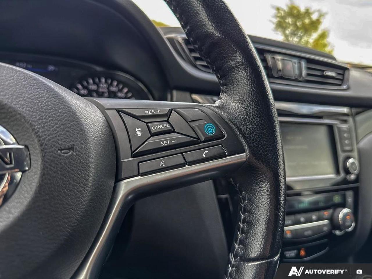 2022 Nissan Qashqai SV Photo