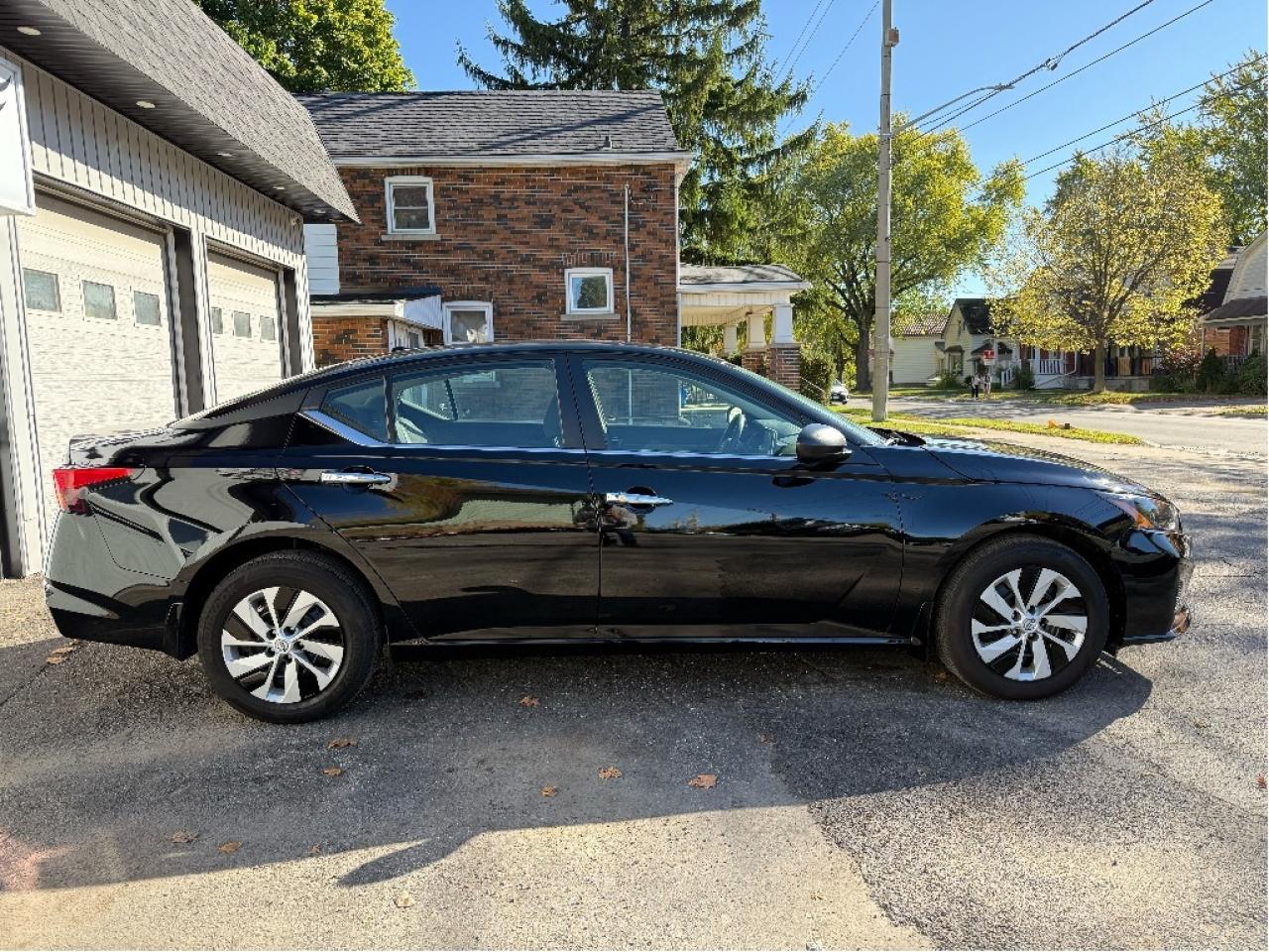 2024 Nissan Altima S AWD   Bluetooth    Remote Start Photo3