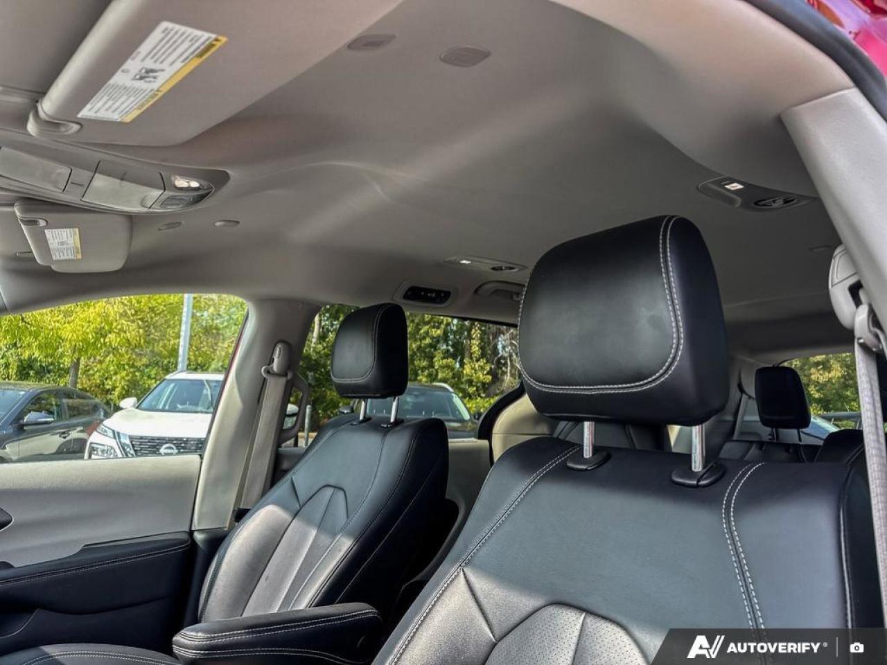 2024 Chrysler Pacifica Touring-L Photo