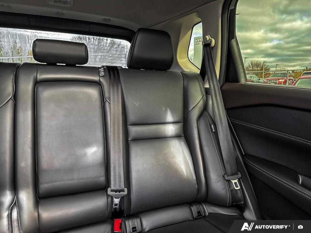 2023 Nissan Rogue SV Photo