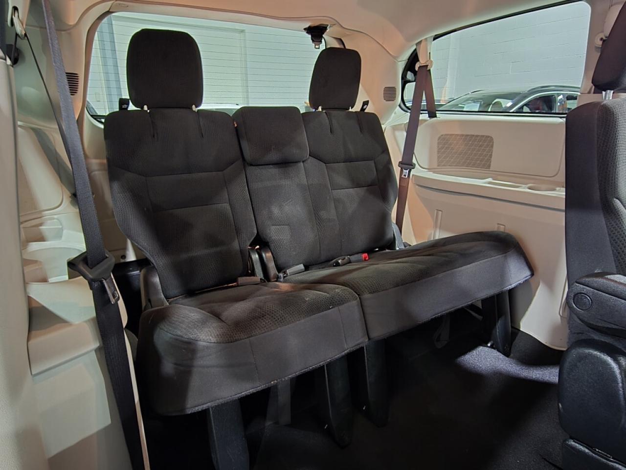 2017 Dodge Grand Caravan SXT Plus Stow N Go  Backup Camera Rear Climate Con Photo