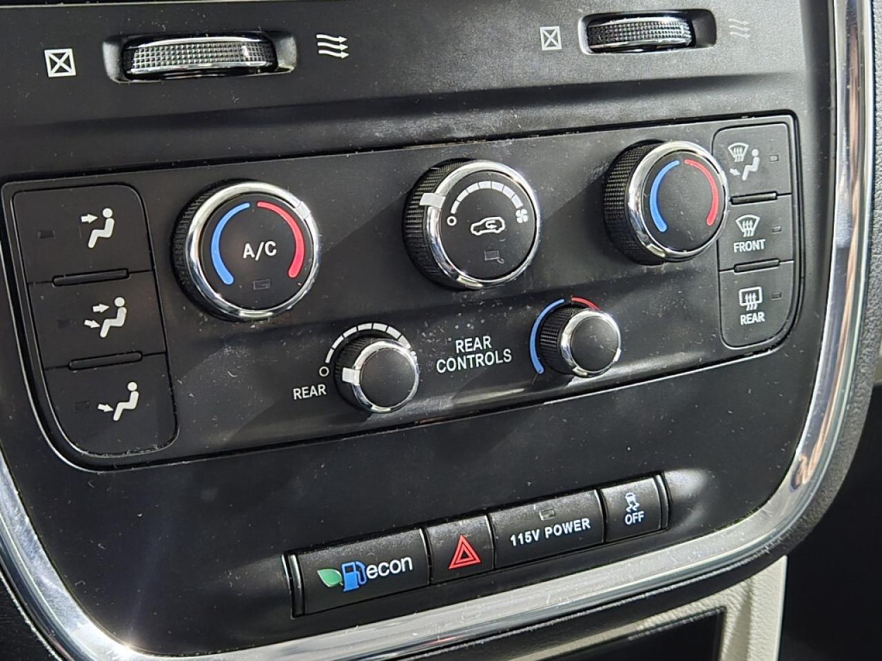 2017 Dodge Grand Caravan SXT Plus Stow N Go  Backup Camera Rear Climate Con Photo