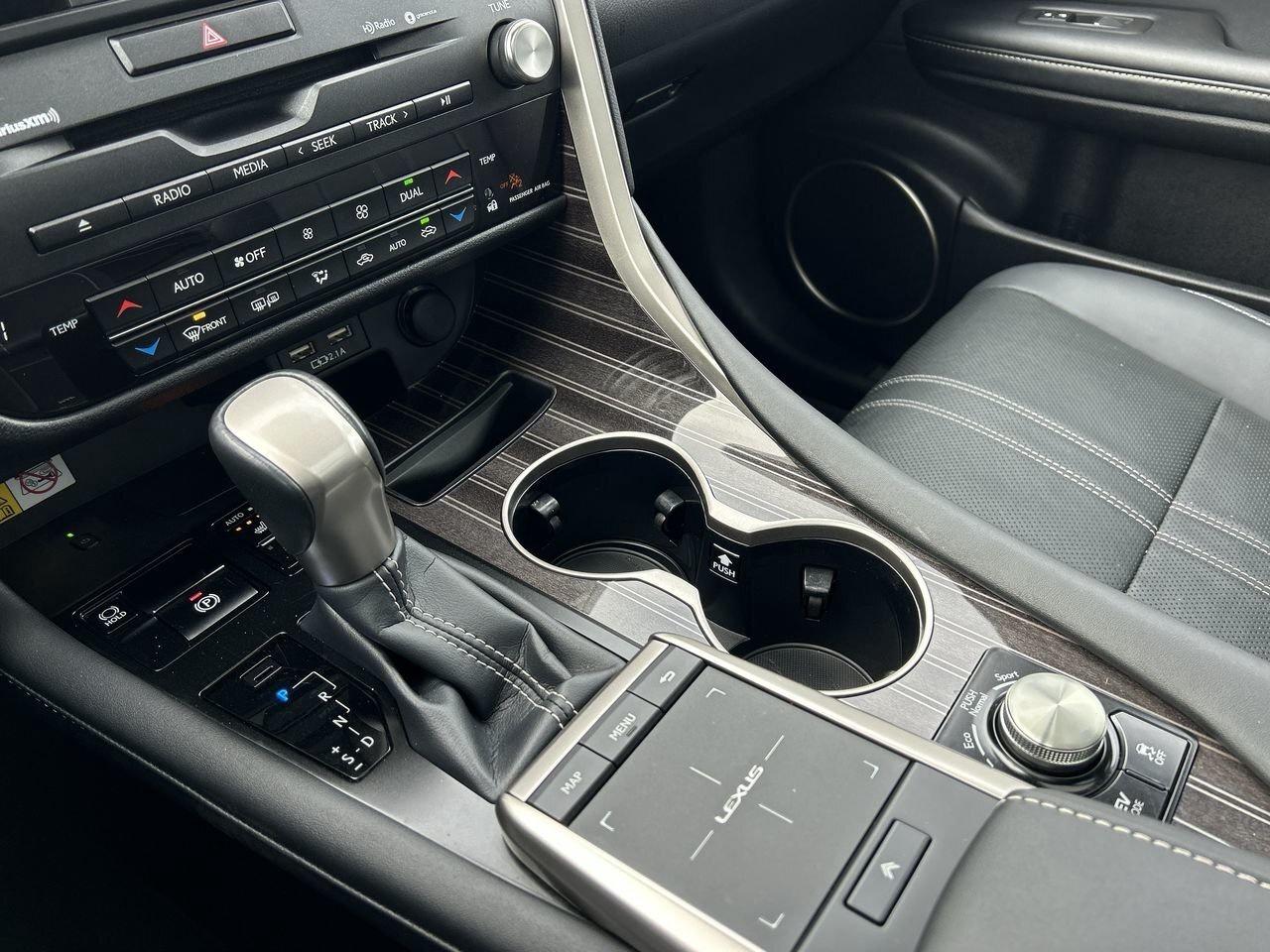 2021 Lexus RX 450h AWD   Executive Pkg Photo