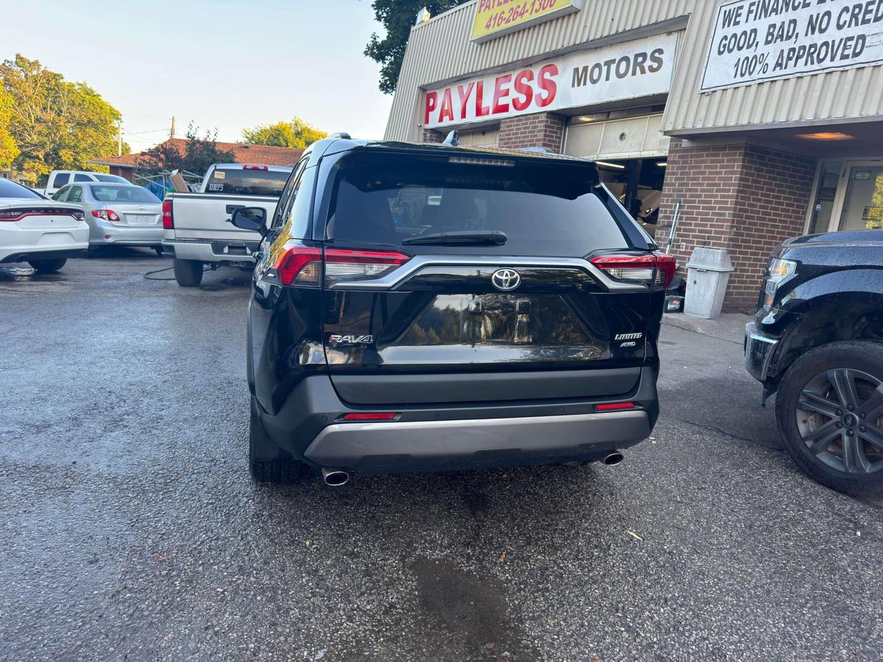 2020 Toyota RAV4 LIMITED AWD Photo