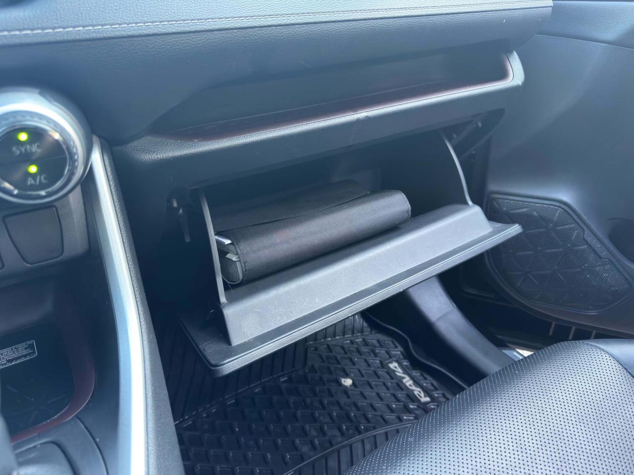 2020 Toyota RAV4 LIMITED AWD Photo