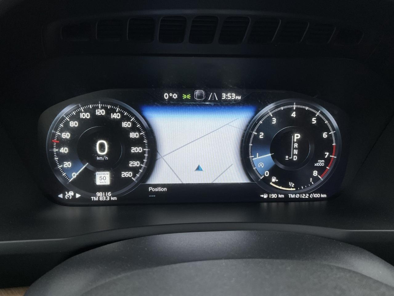 2021 Volvo XC90 T6 Momentum AWD - LTHR! NAV! BACK-UP CAM! BSM! 7 P Photo