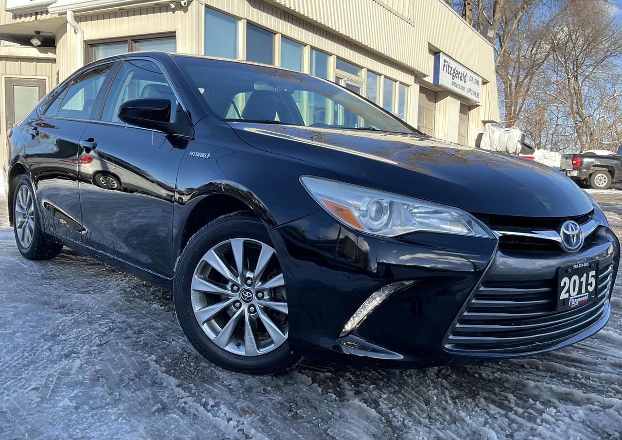 2015 Toyota Camry Hybrid XLE - LTHR! NAV! BACK-UP CAM! BSM! SUNROOF! Photo